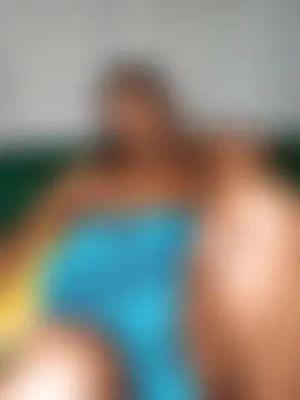 Esher1 লাইভ XXX চ্যাট