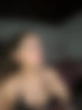 חדר צ'אט בשידור חי של Arteatenea__