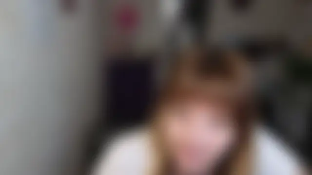 Nika_Kitten Adlı Modelin Canlı Sohbet Odası