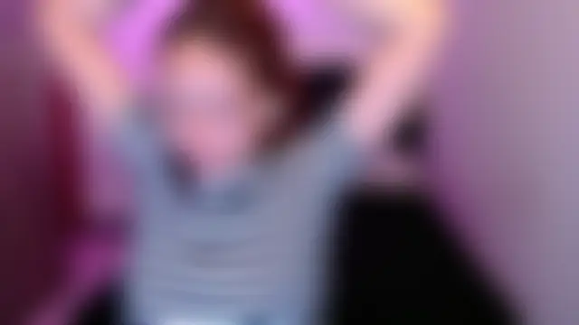 Živý XXX chat holy_juli