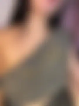 XXX chat uživo modela shara_queen1