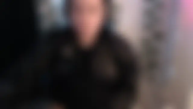 ห้องแชทสดของ Nika_1_