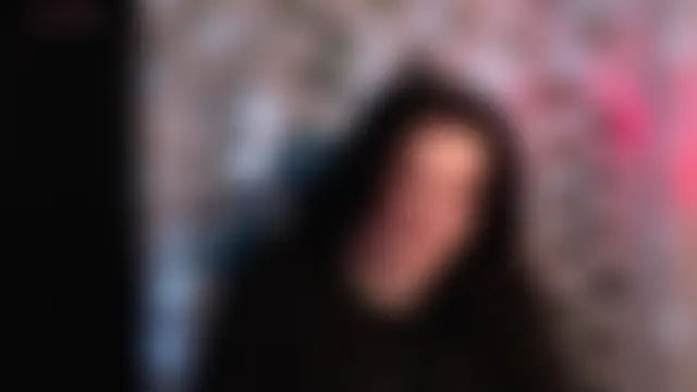 Pokój czatu na żywo – Nika_1_