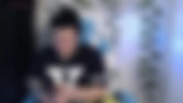 Pokój czatu na żywo – Nika_1_