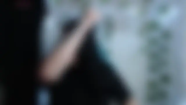Nika_1_ Cameră chat live