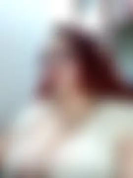 CURVY-HORNY's Live Chat Room