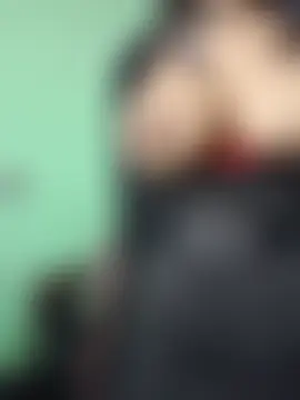 Aafreen_36 Adlı Modelin Canlı Sohbet Odası