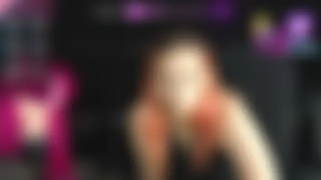 Živá chatovací místnost RachelPirce