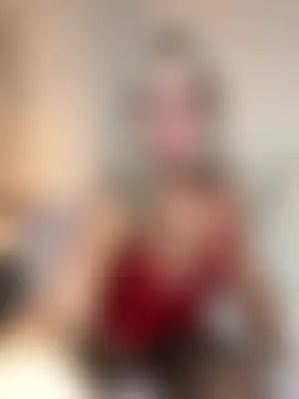 LILY-UK-MILF's Live Webcam Chat