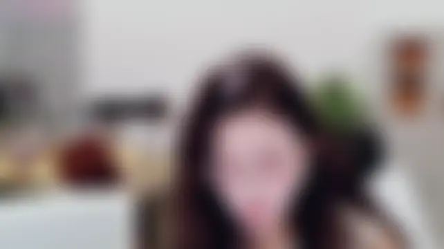 yangyang-777's Webcam Show