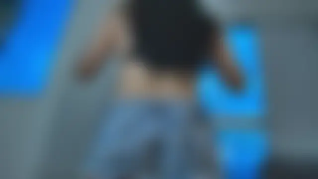 AmandaBrooks_18 লাইভ চ্যাট রুম