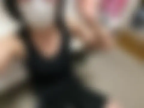 Chat soba uživo modela riri_riri_jp