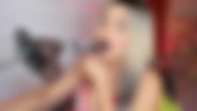 Gigidollのライブチャットルーム