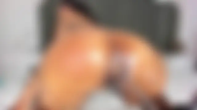 AnthonelaRusso_ Adlı Modelin Canlı Sohbet Odası