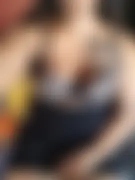 Sexy-Monikaa Adlı Modelin Canlı Sohbet Odası