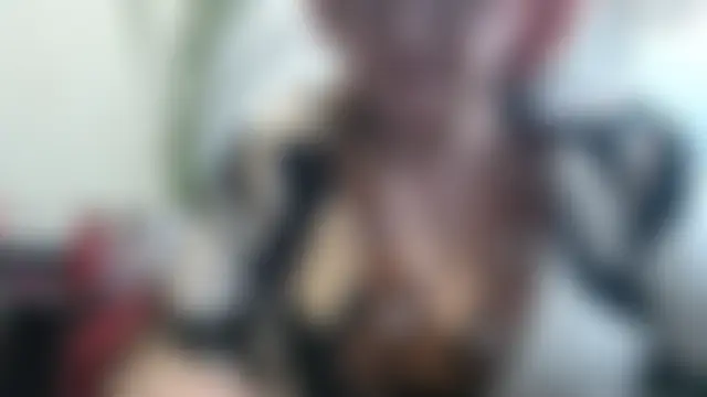 DeniseeRosea élő chatszobája