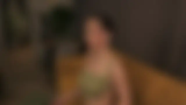 Sofa_01 Adlı Modelin Canlı Sohbet Odası