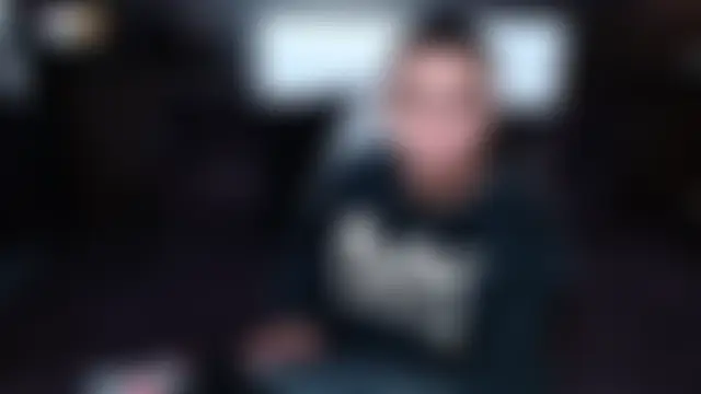 Liiamthompsonのライブチャットルーム