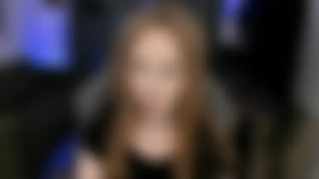 غرفة دردشة DariaTate المباشرة