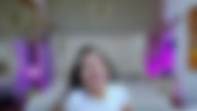 Chat soba uživo modela PlayfulShow