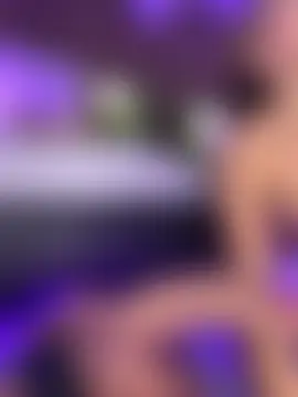 Sala de chat ao vivo de MelanieHillss