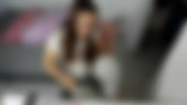 Greciaruiz_ élő chatszobája