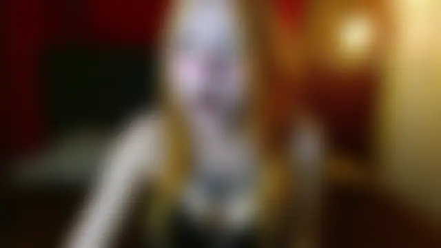 fyreandfox_'s Live Chat Room