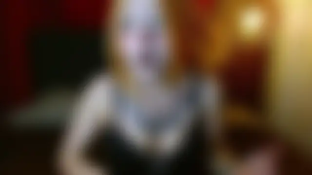 fyreandfox_ Adlı Modelin Canlı Sohbet Odası