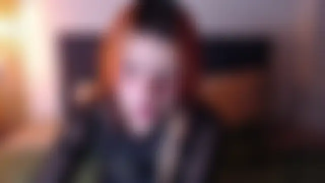 غرفة دردشة fyreandfox_ المباشرة