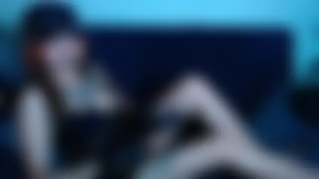 חדר צ'אט בשידור חי של fyreandfox_