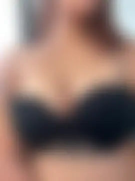 Bilik Sembang Langsung Sexy_Madhurii