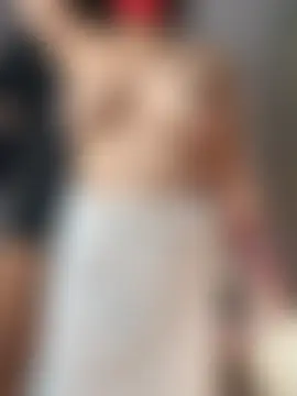 ZeherKiZara's Live Webcam Chat