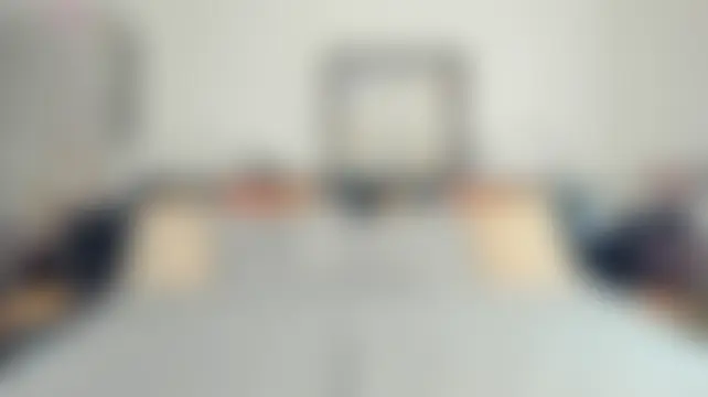 shape_of_you: δωμάτιο απευθείας συνομιλίας