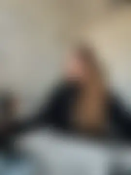 Juicy_PeachLux – Naživo chatovacia miestnosť