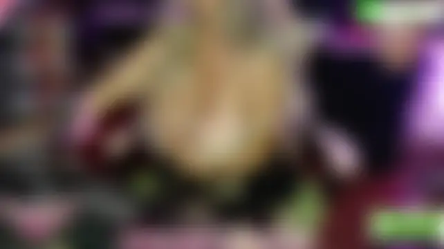Matureboobs_111's Live Chat Room
