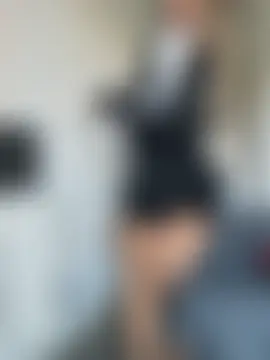 Alyssa_76 Adlı Modelin Canlı Sohbet Odası