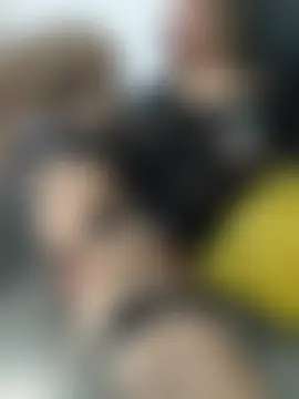 Alyssa_76 Adlı Modelin Canlı Sohbet Odası