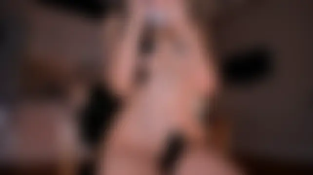 XXX chat uživo modela Ella_lee15