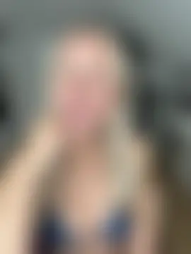غرفة دردشة MissLuna المباشرة