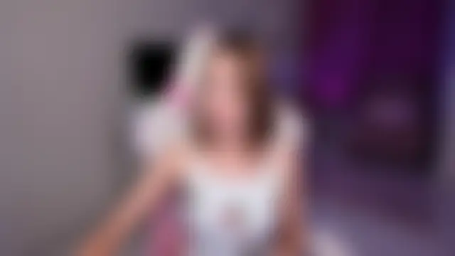 EllaCurtis: δωμάτιο απευθείας συνομιλίας