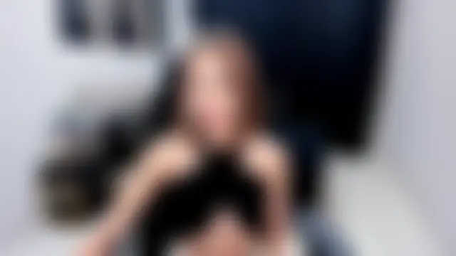 EllaCurtis Ruang Obrolan Langsung