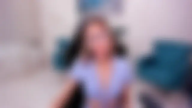 Онлайн чат EllaCurtis