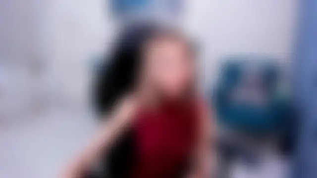 EllaCurtis' Live XXX Chat