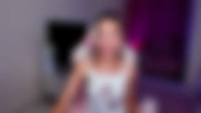 EllaCurtis – live chatrum