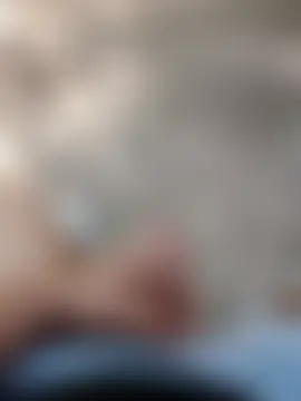 Lerebeu25: διαδικτυακό σόου στην κάμερα