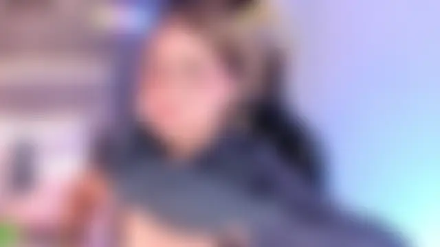 Arinextdoor Chat Room in diretta