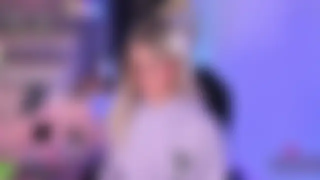 Arinextdoor's Live Chat Room