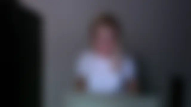 غرفة دردشة Lia_noo_regrets المباشرة