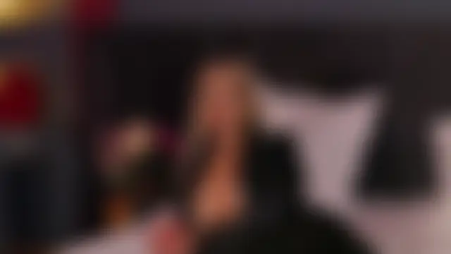 חדר צ'אט בשידור חי של VickiSpice
