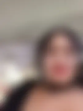 Yaya_paid Adlı Modelin Canlı Sohbet Odası